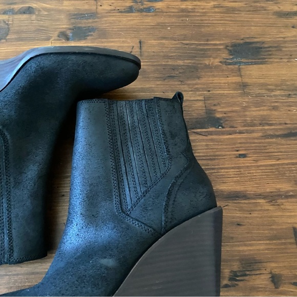 Lucky Brand Women's Wilano Wedge Booties Dark Black Leather Chelsea US 9 EU 40 - Picture 6 of 13